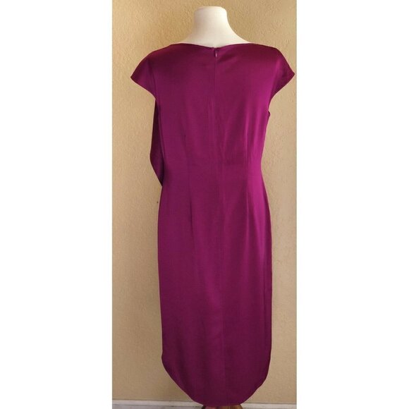 St. John Collection Womens Boat Neck Ruffle Hi-Lo Satin Dress Size 6 $995 - Picture 4 of 12